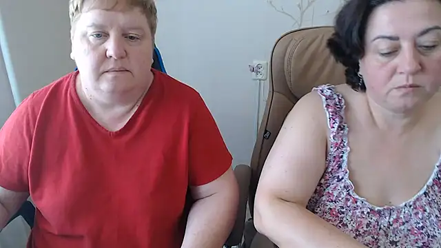 Show modela Lindy-Jeanie na web-kameri