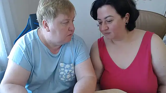 Lindy-Jeanie Webcam Show