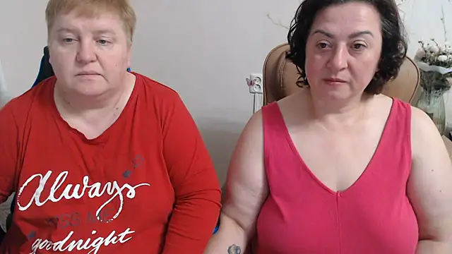 Show modela Lindy-Jeanie na web-kameri