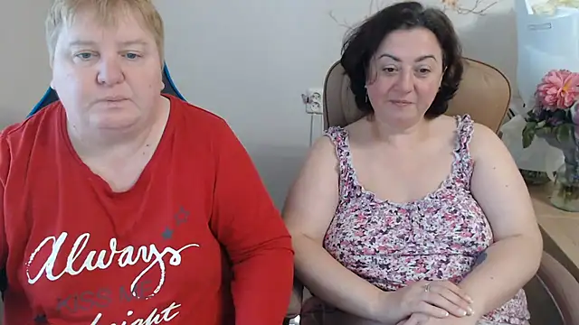 Show modela Lindy-Jeanie na web-kameri