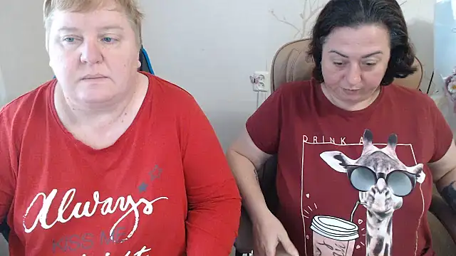 XXX chat uživo modela Lindy-Jeanie