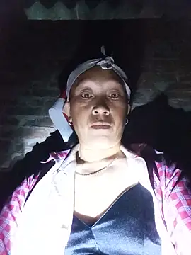 Sala de chat ao vivo de Heli_pusy