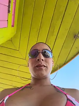 FerrariFrench – webcam-show