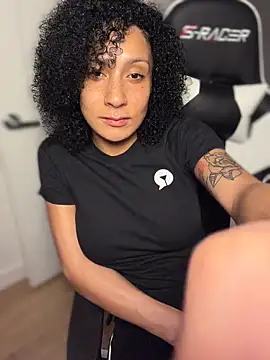 FerrariFrench – webcam-show
