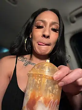 FerrariFrench's Live XXX Chat