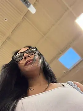 FerrariFrench Show in webcam