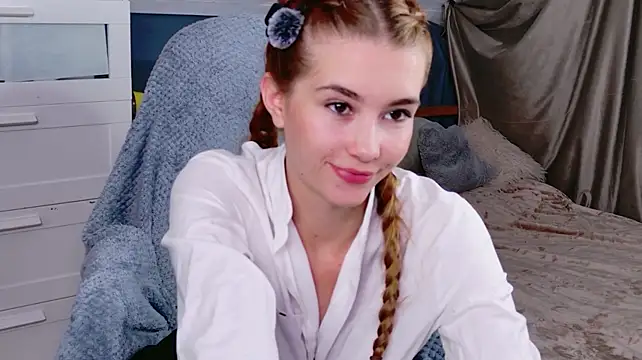 Živý XXX chat Lunavira