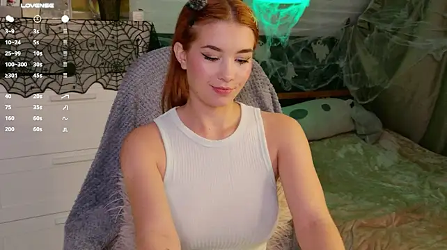 Lunavira's Live XXX Chat