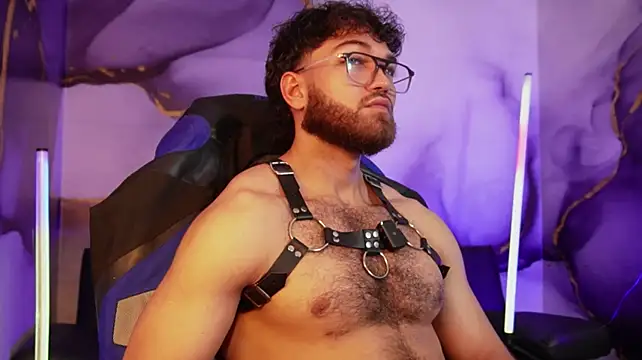 Oliver_Dallas1 Show in webcam