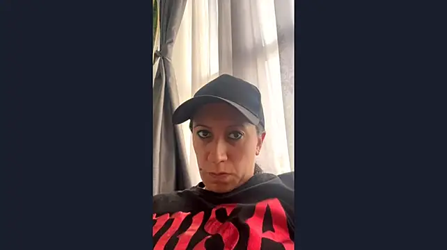 HeyAmaraa Webcam show