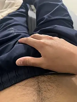 DeepGuy20 Webcam show
