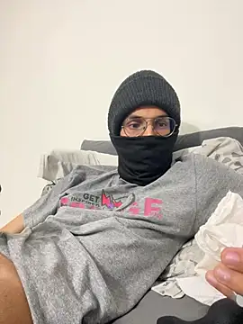DeepGuy20 Webcamshow