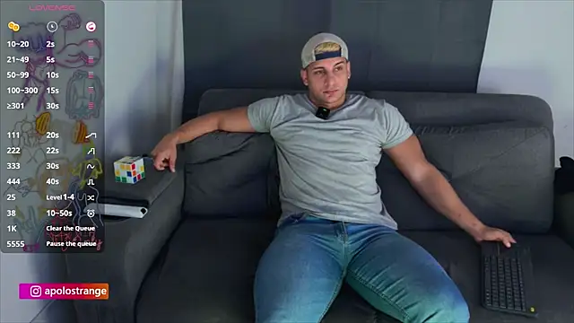 apolo_strange's Webcam Show