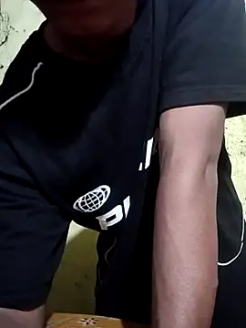 YourTeenBoy21 网络视讯表演