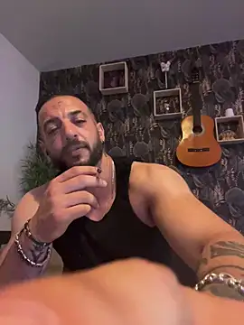 Lionkech webcam show