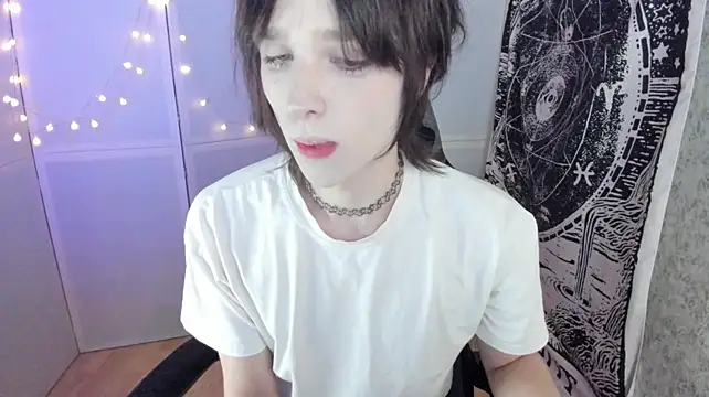 Simochka_w Chat XXX in diretta