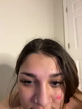 treasurebabii's Webcam Show