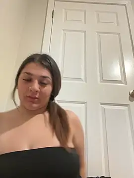 treasurebabii's Webcam Show