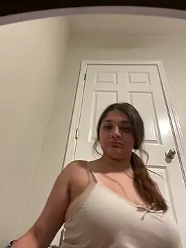 treasurebabii's Webcam Show