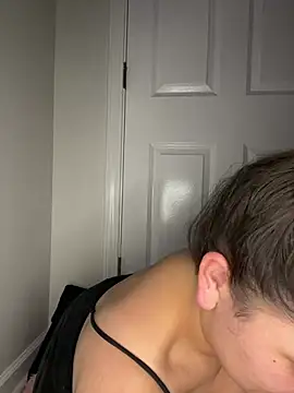 treasurebabii's Webcam Show