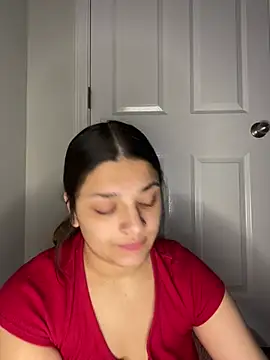treasurebabii webcam show