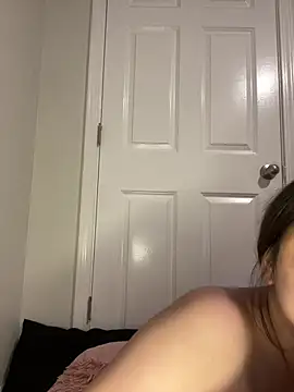treasurebabii Show in webcam