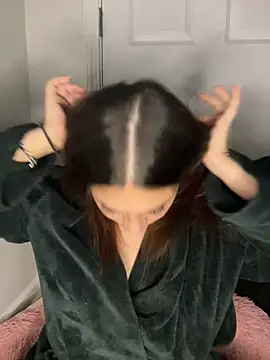 treasurebabii webcam show