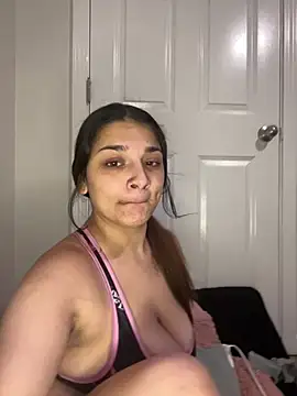 treasurebabii Webcam Show