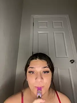 treasurebabii's Webcam Show
