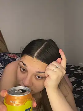 treasurebabii Show Webcam