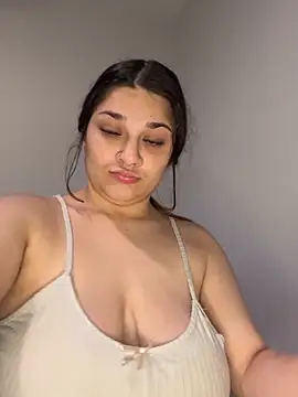 treasurebabii Show Webcam