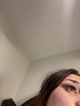treasurebabii Show Webcam
