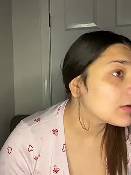 הופעת וובקאם של treasurebabii