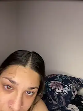 treasurebabii's Webcam Show