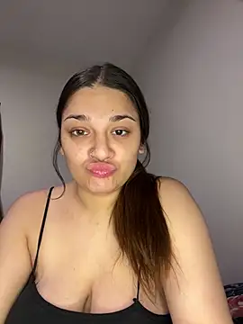 treasurebabii Show Webcam