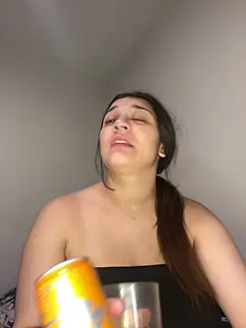 treasurebabii ওয়েবক্যাম শো
