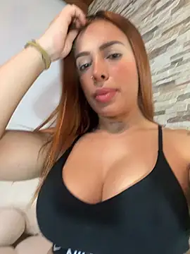 Show de CiaraMorettii na webcam