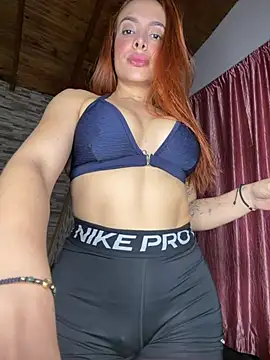 CiaraMorettii 웹캠 쇼