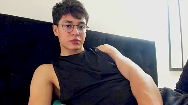 kkatract webcam show