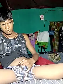pandey_ji_ka_beta_hu Show in webcam