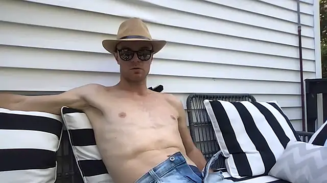 JustAGuy97 webkamerás műsora