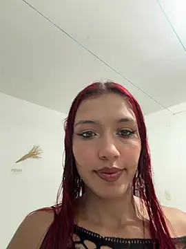 Cherry_Scarlet_ élő XXX-chatje