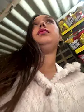 Naughty-Samanta- Adlı Modelin Web Kamerası Şovu