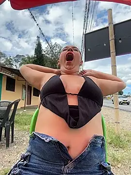 Naughty-Samanta-'s Webcam Show
