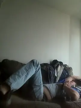 yourMasterisBored Webcam Show