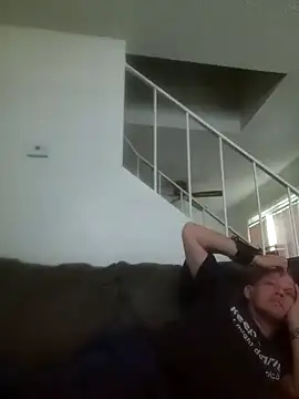yourMasterisBored's Webcam Show