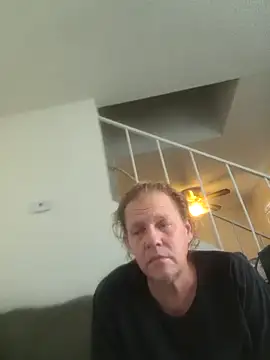 yourMasterisBored Show in webcam