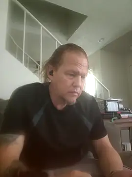 yourMasterisBored's Webcam Show