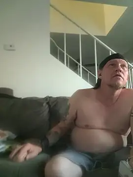 yourMasterisBored's Webcam Show