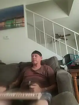 yourMasterisBored's Webcam Show